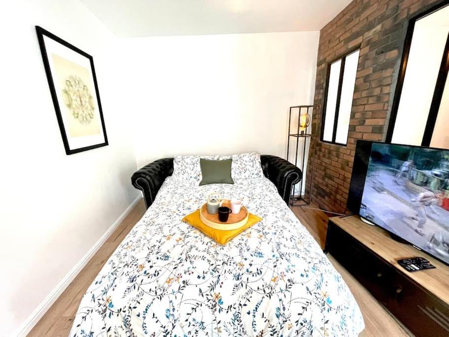 Le Charly - Magnifique Appartement Hypercentre Pau Kültér fotó