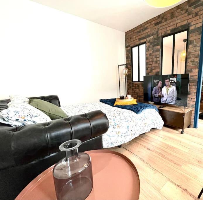 Le Charly - Magnifique Appartement Hypercentre Pau Kültér fotó